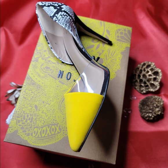 Heels - Picture 4 of 5